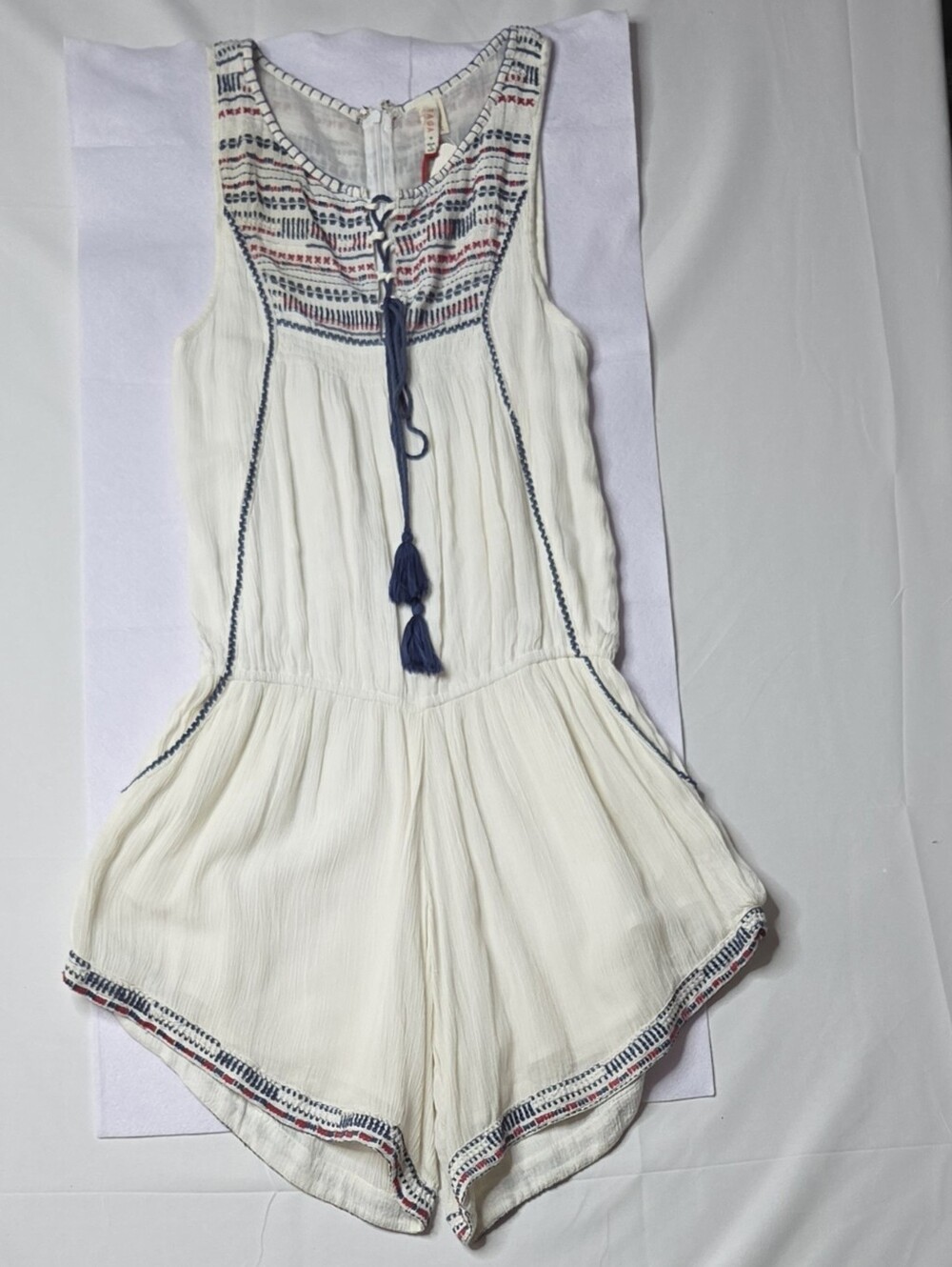 NWT RAGA Amalia Embroidered Tassel Romper Small Boho Festival Boutique